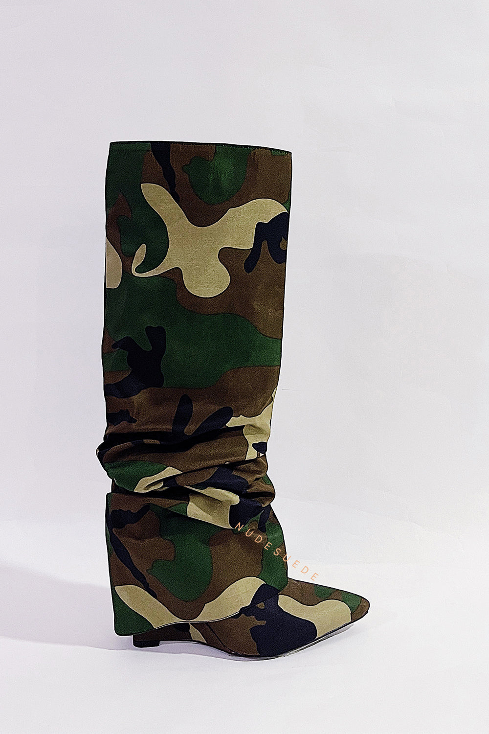 Scrunched Foldover Mid Calf Wedge Heel Boots - Camouflage